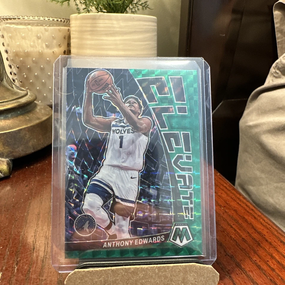 Anthony Edwards 2022-23 Panini Mosaic Elevate Green Prizm #5 - Image 1 of 2