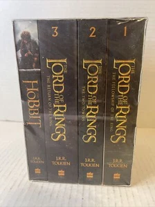 The Hobbit The Lord Of The Rings -J.R.R Tolkien - Picture 1 of 5