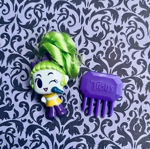 Dreamworks Trolls Band Together - Modellino Mineez serie 1 velluto ultra raro - Foto 1 di 3