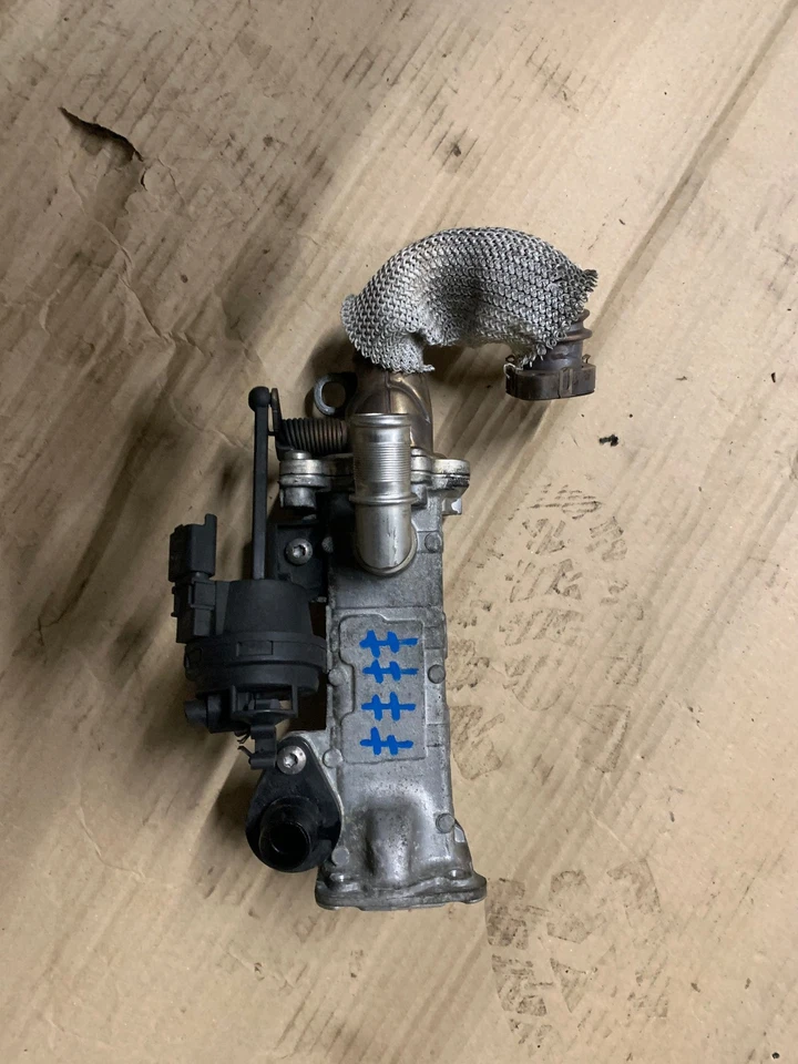 JAGUAR XF EGR 2.2L DIESEL EXHAUST GAS RE-CIRCULATION COOLER. C2S-52516 - Image 1 of 3