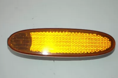 2000  Jaguar XJ8  Front Bumper Side Marker Light w/Bulb  (RH) OEM LNC5030AB - Image 1 of 4