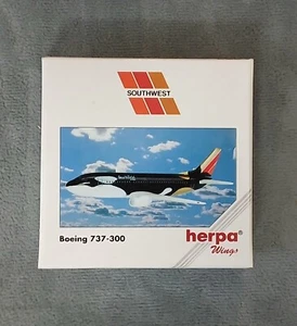 NIB~herpa wings~SOUTHWEST AIRLINES SHAMU~Boeing 737-300~ Scale 1/500~Model Plane - Picture 1 of 5
