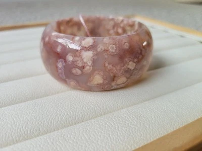 Brazalete natural tallado flor de cerezo ágata 59 mm Sakura flor cuarzo  Foto 1 de 4