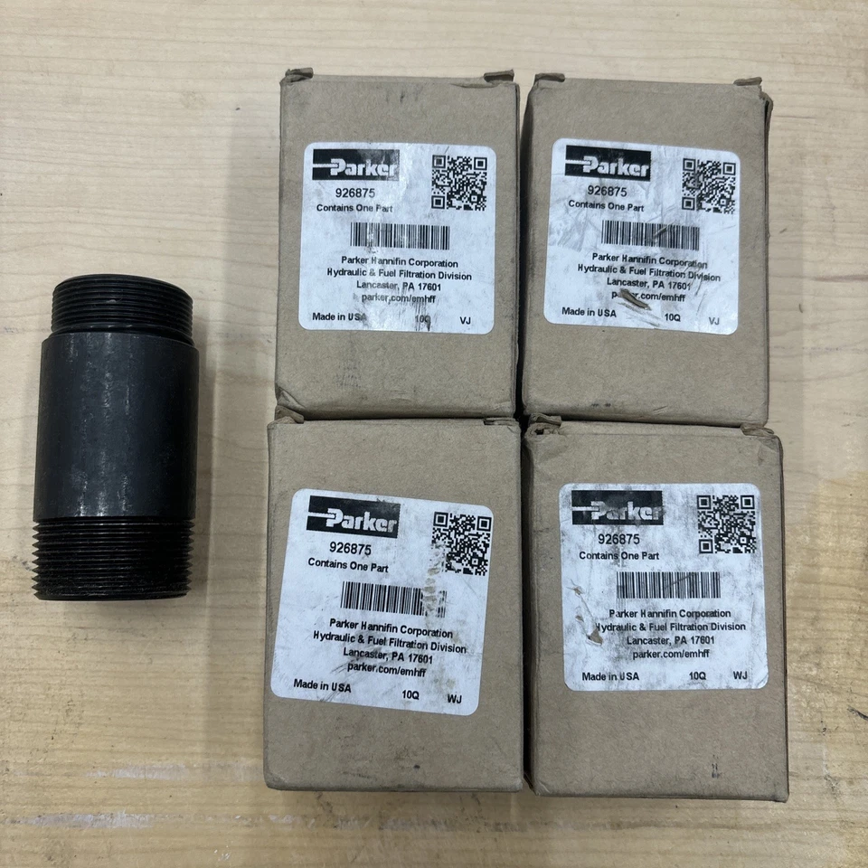 Parker 926875 Breather Adaptor, 1-1/2"-16 UN x 1-1/4” NPT, w/O-Ring - Image 1 of 1