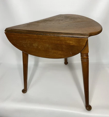 Ethan Allen American Traditional Maple/Birch Drop Leaf End Table** Cover