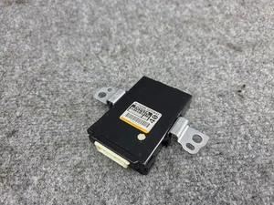 LEXUS 2015-2019 RC350 RC200 OEM GATEWAY NETWORK CONTROL MODULE 89100-30170 - Picture 1 of 6