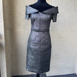 Teri Jon by Rickie Freeman schulterfreies schimmerndes Cocktailkleid Gr. 4 grau gebraucht, in einwandfreiem Zustand - Bild 1 von 18