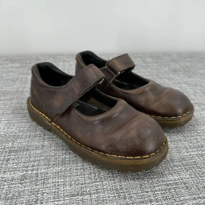 Sapatos Mary Jane Vintage Infantil Dr. Martens Tamanho 10 Fabricados na Inglaterra Marrom - Imagem 1 de 4
