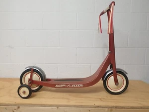 Retro Red Radio Flyer Scooter, w/ Training Wheels - Picture 1 of 15