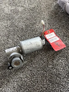 Motores Dunker GR63X55WE ME52-8 3350-RPM 150-VDC 8844203168 5020161872 SG80K - Imagen 1 de 6
