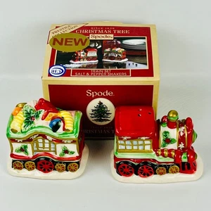 SPODE XMAS TRAIN SET SALT & PEPPER SHAKERS - Picture 1 of 18