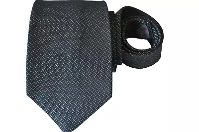 CORBATA HOMBRE LORIS AZZARO NEGRA/GEOMÉTRICA ANCHO: 3.7/8" LARGO: 57" Foto 1 de 3