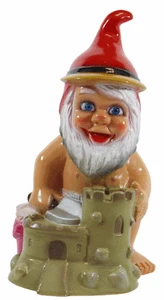 Enano de Jardín Decoración Figura Niño Con Castillo Arena Plástico H 31 CM - Imagen 1 de 5