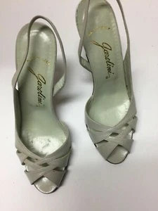 Garolini Ladies 3 In Heel Open Toe & Back Shoe Size 5 M Ivory A264ss - Picture 1 of 6