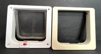 IDEAL PET Flap Door, 6 1/4 x 6 1/4, Manual lock and Controls, Used, Works - Image 1 of 4