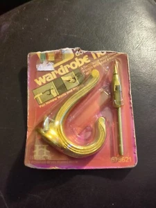 Gancho para armario vintage de latón artesanal casera - Imagen 1 de 2