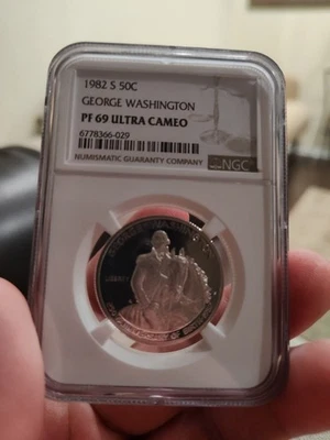 1982 S SILVER PROOF WASHINGTON HALF DOLLAR 50C NGC PF69, ULTRA CAMEO!! - Image 1 of 2
