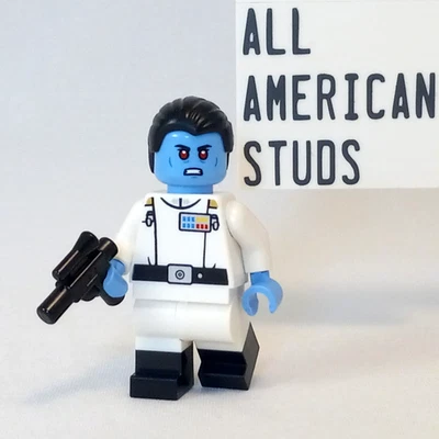 LEGO Star Wars Grand Admiral Thrawn Minifigure 75385 Ahsoka Duel on Peridea - Image 1 of 4