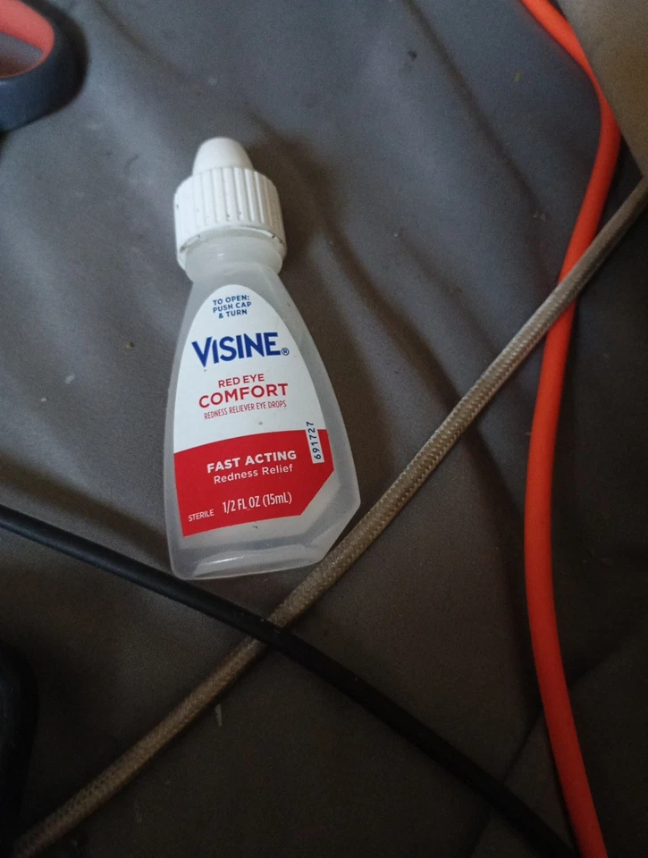 Gotas Visine Red Eye Comfort 1/2 fl oz Foto 1 de 1
