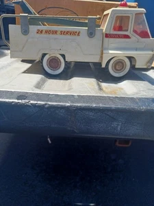 Structo Tow Truck Wrecker 24 Hours Tin Pressed Steel 1960's Nice Shape USA VTG! - Picture 1 of 13