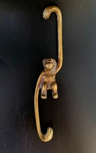 Estatuilla de mono vintage de latón macizo años 50 - Imagen 1 de 12