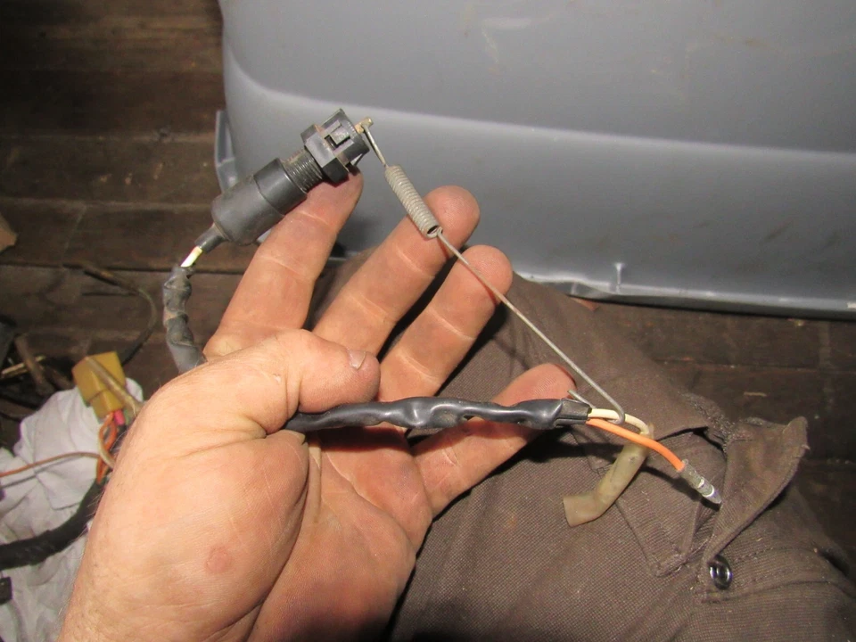 1983 suzuki gs750 es переключатель заднего тормоза - Изображение 1 из 1