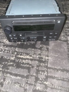 2005 2006 2007 Mercury Grand Marquis Crown Victoria radio with CD And Cassette - Picture 1 of 8
