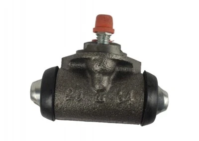 Brake Cylinder LADA 2101-2107 REAR Laika Riva 1300-1600cc 2105-3502040 - Image 1 of 4