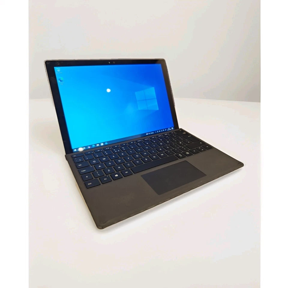 Microsoft Surface Pro 4 – i5/8Gb/256 - Working - Image 1 of 4