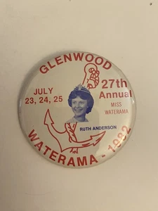 Glenwood Waterama 1982 Minnesota Pin Back Button P33 - Picture 1 of 3