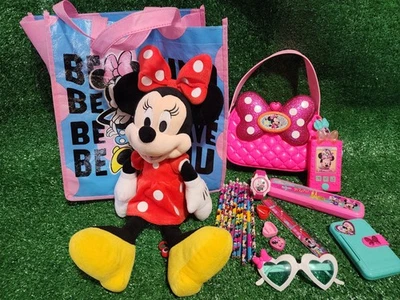 Pacote de presente Disney Minnie Mouse bolsa lápis de pelúcia, borrachas, estojo, relógio +!!! - Imagem 1 de 4