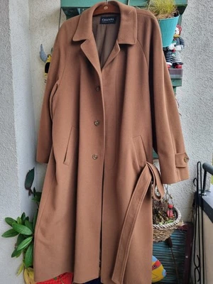 Abrigo vintage de lana y cachemir, tejido por Bally S, marca Casanova, color camel Foto 1 de 4