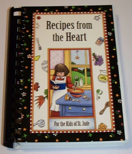 Bergners Department Stores Associates Cookbook 2005 Peoria Pekin Illinois 326 pp - Picture 1 of 9