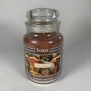 AUSVERKAUFT Yankee Kerze ""PATCHOULI"" großes 22 Unzen schwarzes Band FRISCH ~ SELTEN ~ NEU - Bild 1 von 10