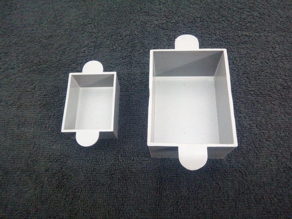Grey Potting Boxes With Lugs. Small 55x42x27 Pk 10 or Medium 85x65x44 pk 5 - Image 1 of 1