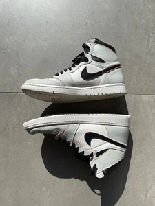 Nike Air Jordan 1 Retro High OG Defiant SB NYC to Paris Größe EU44 Schuhe - Bild 1 von 6