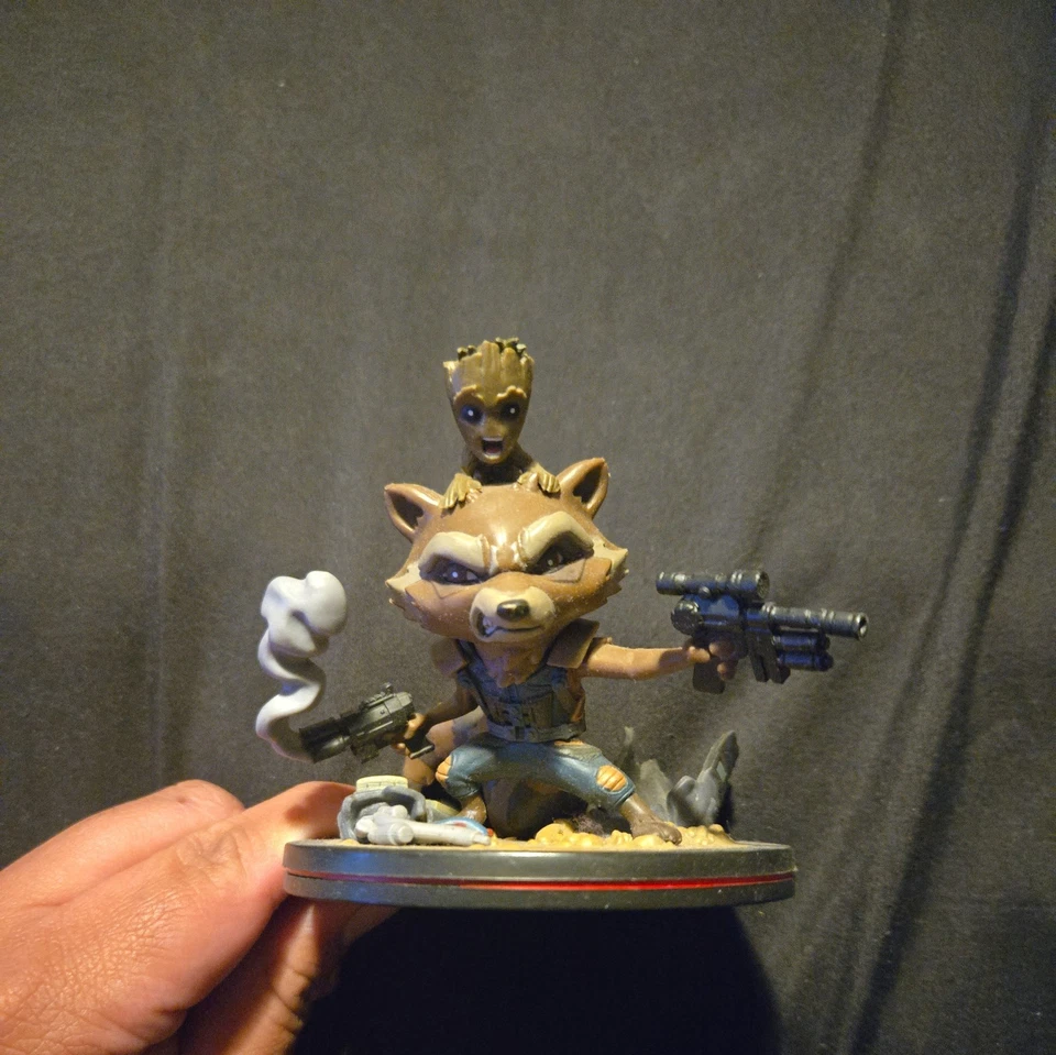 Q Fig Rocket Racoon and Groot Marvel Guardianes de la Galaxia Vol. 2 Foto 1 de 1