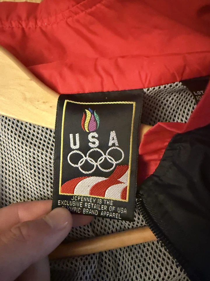 Chaqueta cortavientos vintage de los Juegos Olímpicos de Atlanta 1996 roja/negra talla L Foto 1 de 4