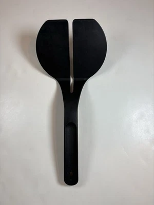 Pampered Chef Black Nylon Panini Spatula Slotted Split Turner - Image 1 of 4