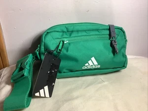 Adidas Unisex Must Have 2 Bauchtasche Hüftgurt Umhängetasche grün ~ Neu mit Etikett - Bild 1 von 10