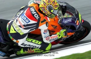 Honda RC211V & Valentino Rossi Moto GP Sepang Motorrad Rennfoto - Bild 1 von 1