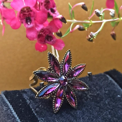 Anillo Michal Negrin púrpura profundo grande estrella flor y cristales de Swarovski caja de regalo Foto 1 de 4