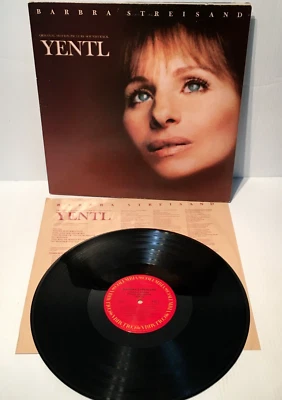 BARBRA STREISAND Yentl Vinyl LP Soundtrack GATEFOLD 1983 Columbia JS 39152 - NM - Image 1 of 4