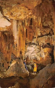 Postal VA: Velo Titanias, Cavernas, Luray, Virginia, años 50 - Imagen 1 de 2
