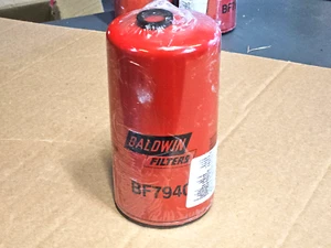 Filtro de combustible Baldwin BF7940 / Cummins 4934845; Fleetguard FF5632 - Imagen 1 de 5