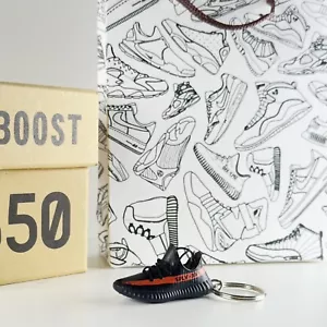 Yeezy 350 Core Black Sneaker 3D Mini Key Ring Gift Bag And Shoe Box UK SHIPPING - Picture 1 of 1