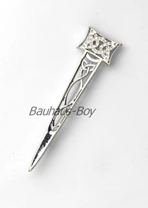KILT PIN SCOTTISH CELTIC KNOT LACE CHROME FINISH SCOTTISH HIGHLAND MENSWEAR BOX - Picture 1 of 3