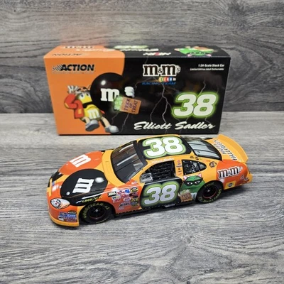 Elliott Sadler #38 M&M's Halloween 2004 Tauro 1:24 Die Cast Nascar 1/2556 Foto 1 de 4