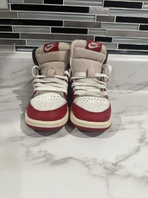 Air Jordan 1 Retro Lost And Found PS 鞋码 13.5 C 红色 — 第 1/4 张图片
