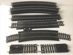 Life-Like HO Scale Lot Of 19 Tracks Silver, Train Track, Model Railway - Picture 1 of 22